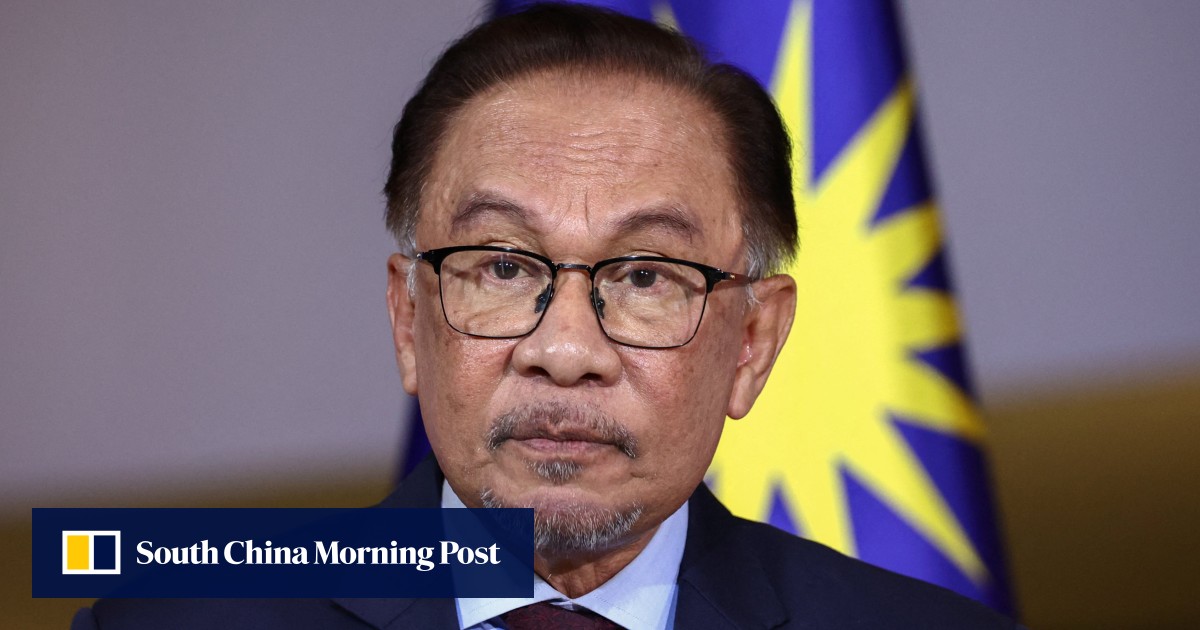 Pintu putar korupsi dan penganiayaan Malaysia melukai dukungan untuk tindakan keras Anwar